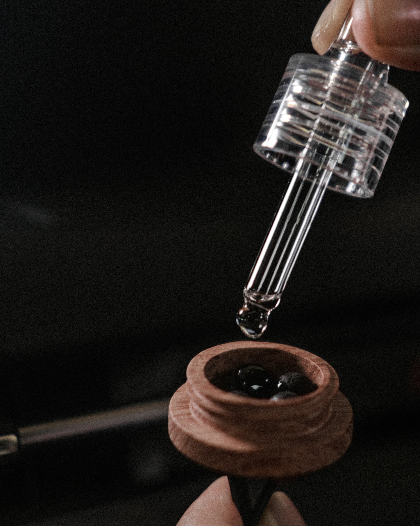 Audrey Field 3-in-1 Diffuser Set (Car clip, Volcanic Stone & Oil)