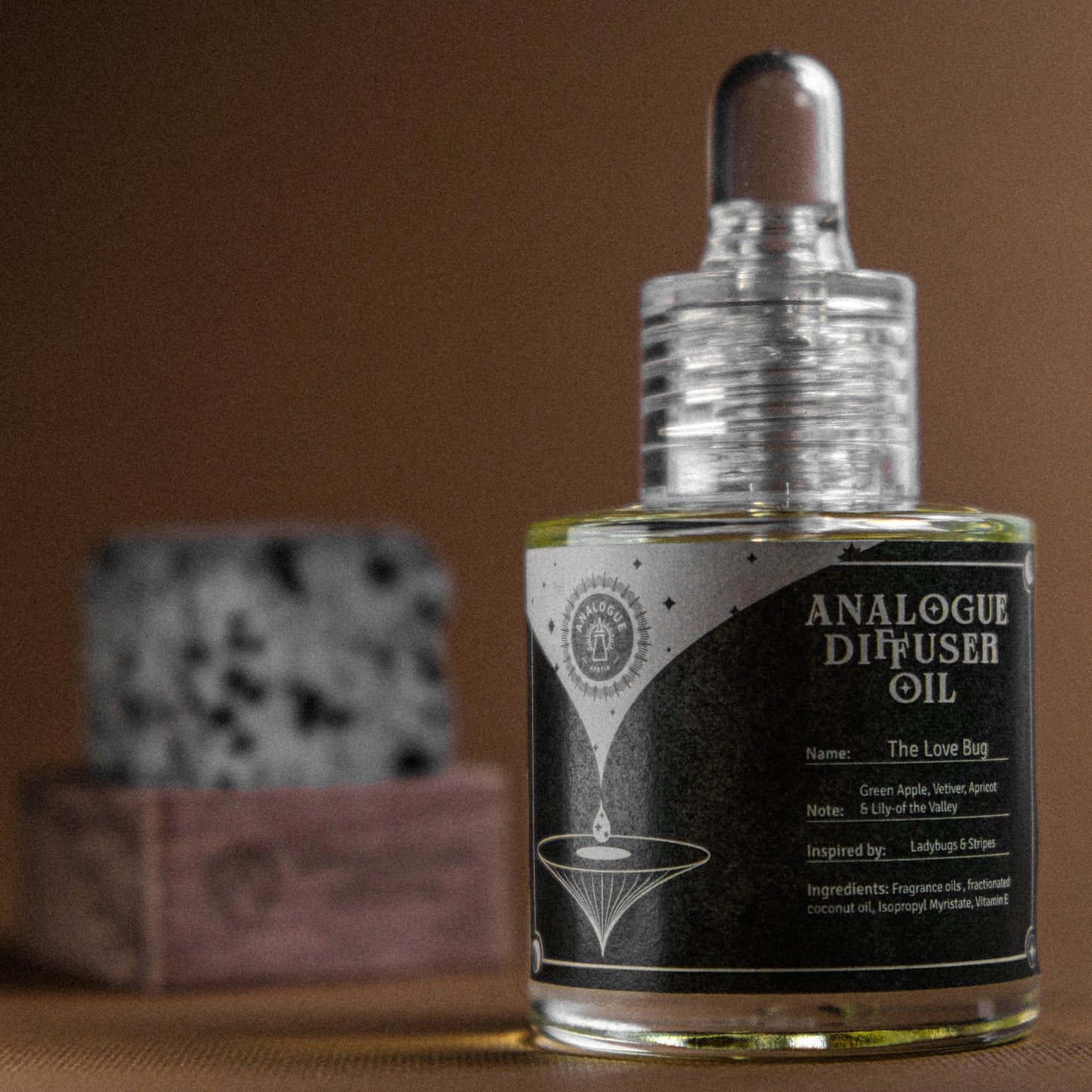 The Love Bug 3-in-1 Diffuser Set (Car clip, Volcanic Stone & Oil)