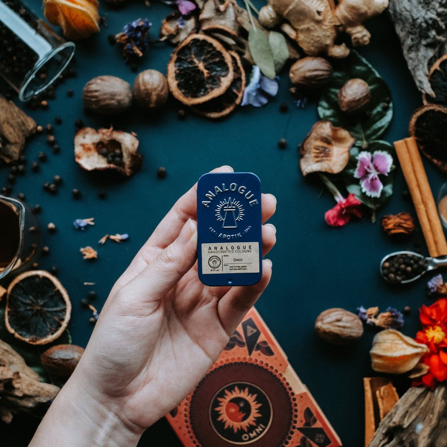 🎁 Omni Solid Cologne (100% off)